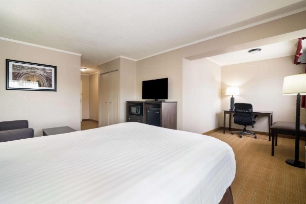 Best Western University Inn image 13