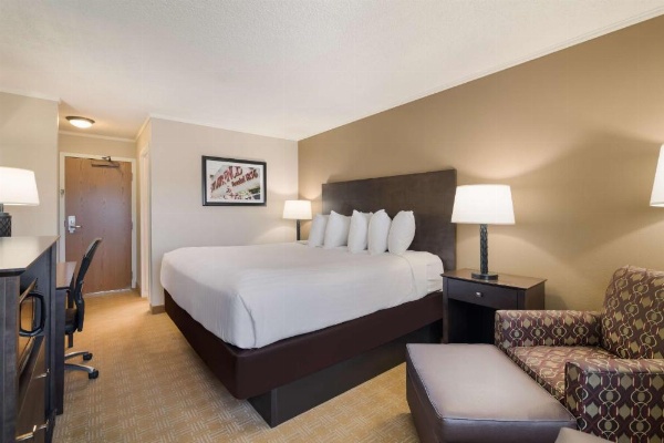 Best Western University Inn image 19